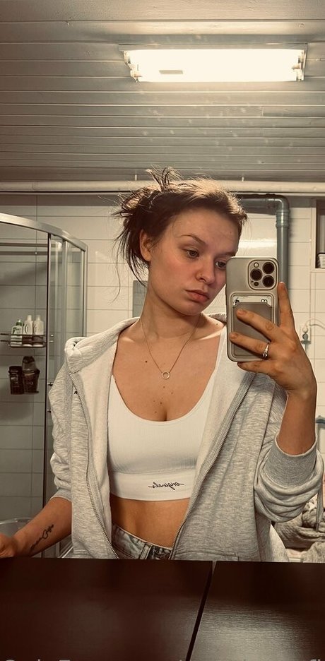 bellanorthvip sex model pics