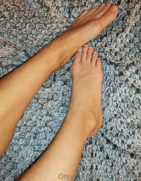 dmndfeet porn model images