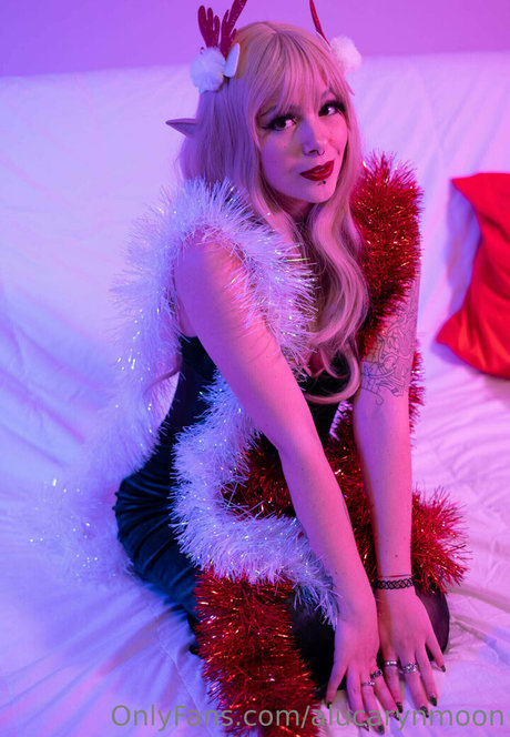 alucarynmoon pornstar naked image