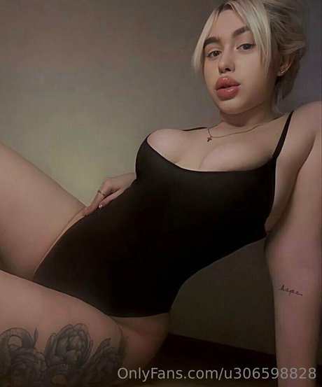 ukranian beauty model pornographic photos