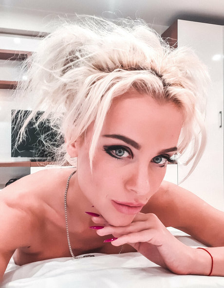 juleeya 69 star archive