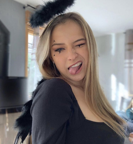 Romane Salvetti adult actress galleries