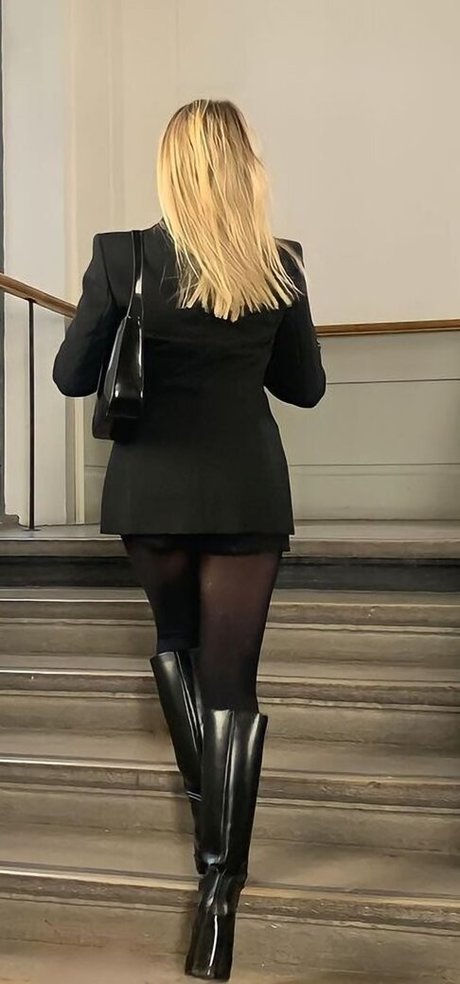 Romane Salvetti pornstar exclusive images