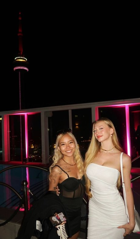 sophia ilysm star perfect pictures