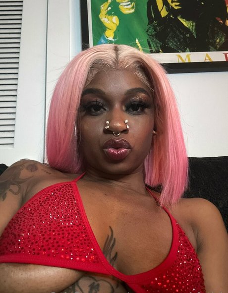 yungyannahfetish adult star pictures