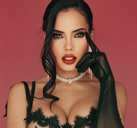 Mariell Andreina Rodriguez top star pictures