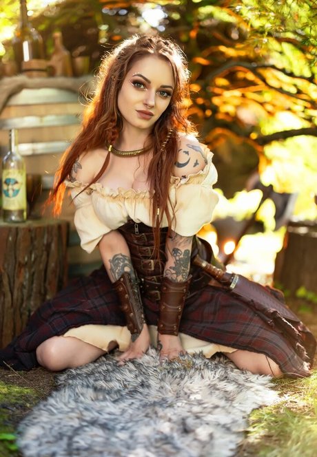 Genevieve sex model pic