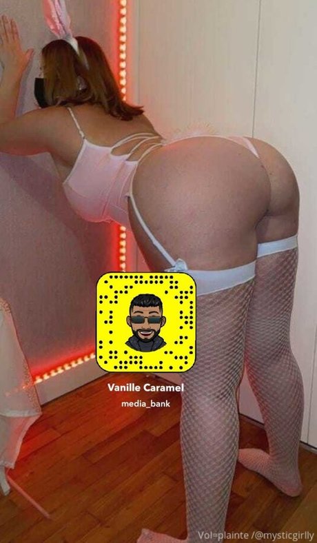 Onesarahhh top model pictures