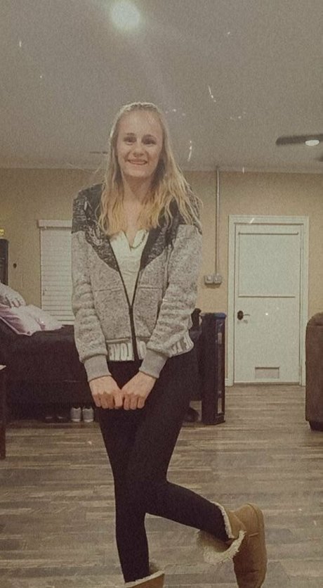 i love 420 model hot photos