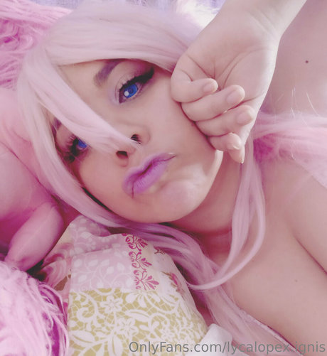 lycalopex ignis top actress gallery