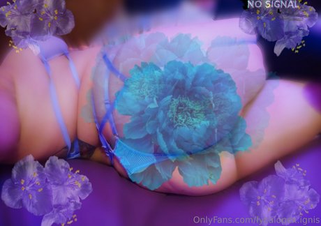 lycalopex ignis beautiful actress pic