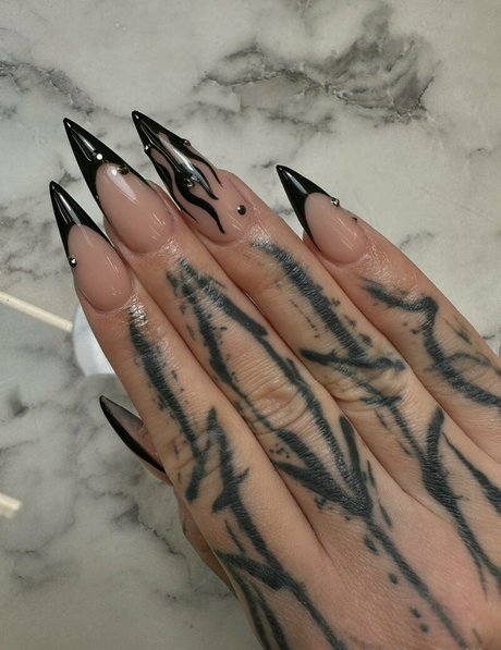 misseviliafree hot actress image