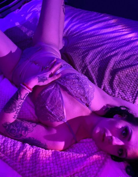 aprilaura sex pornstar photos