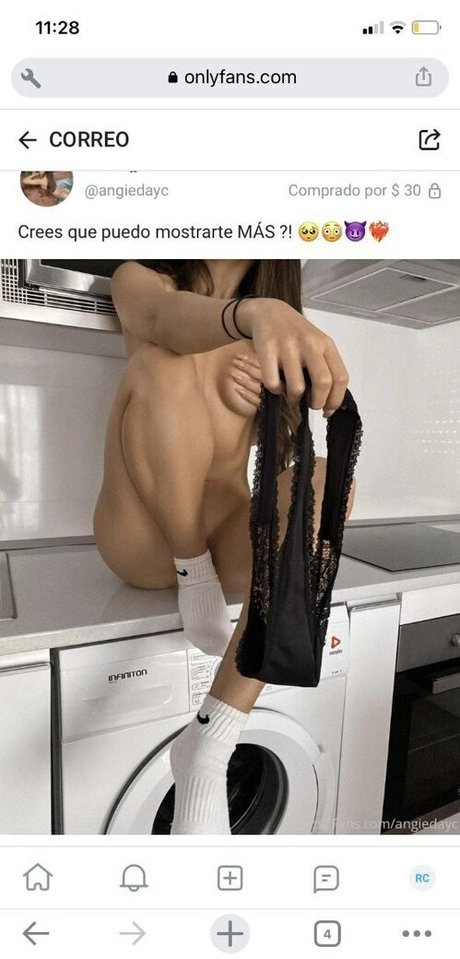 angiedayc model hot images