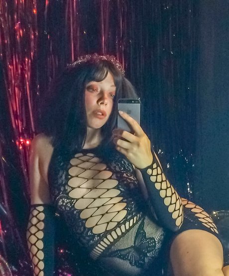 maryjaneshow model top photos