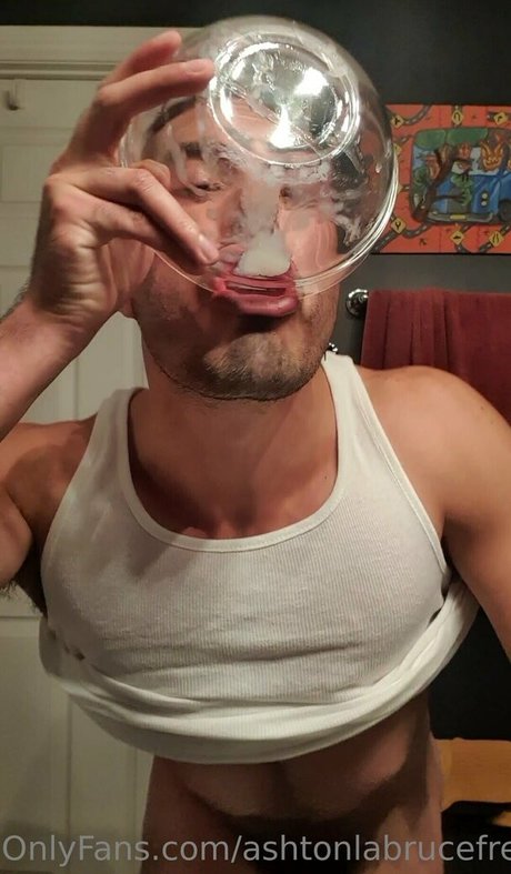 ashtonlabrucefree beautiful star image