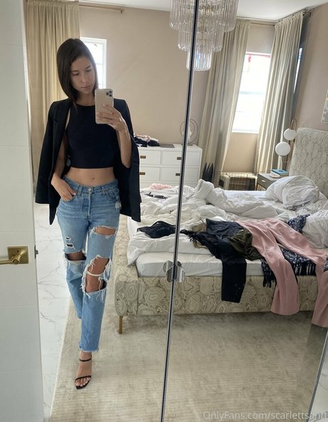 ScarlettSantt star pretty pics