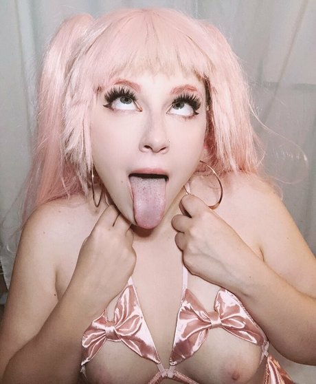 violetwitch nude actress image