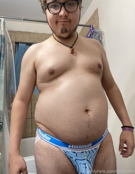 tomas303 model naked image