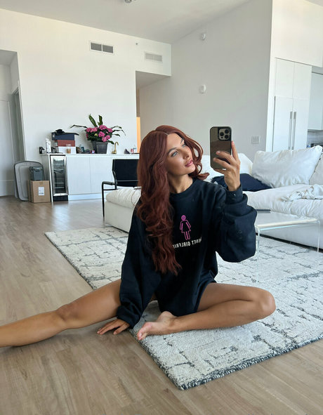 busty redhead teen onlyfans best galleries