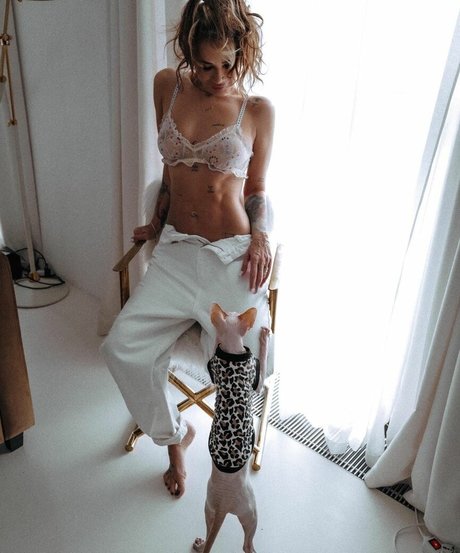 Aiza Dolmatova exclusive star archive