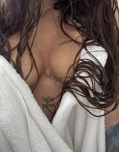 Aiza Dolmatova pornographic actress images