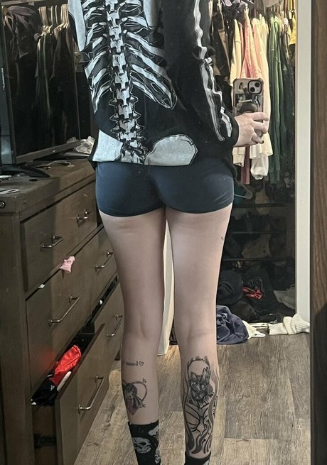 gray hd actress image