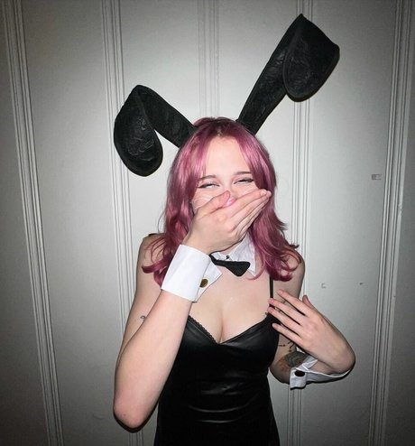 gray nude pornstar photos