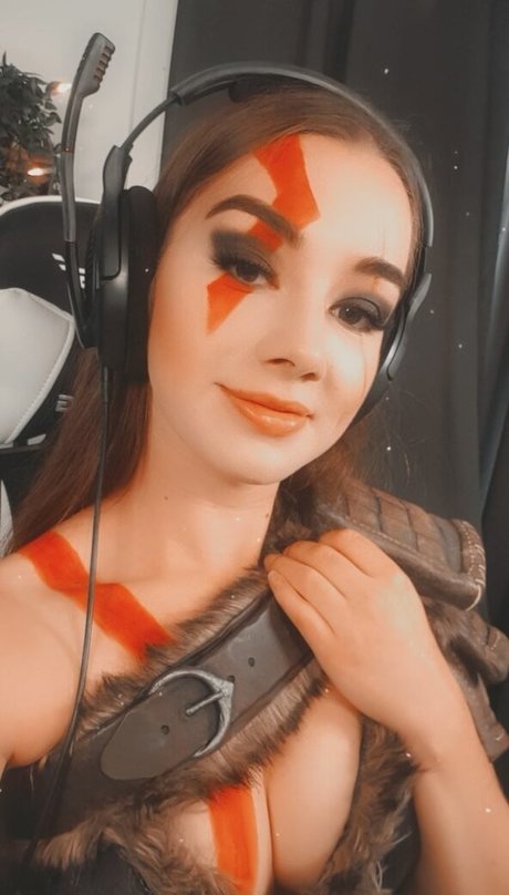 Miss Mikkaa hd actress image