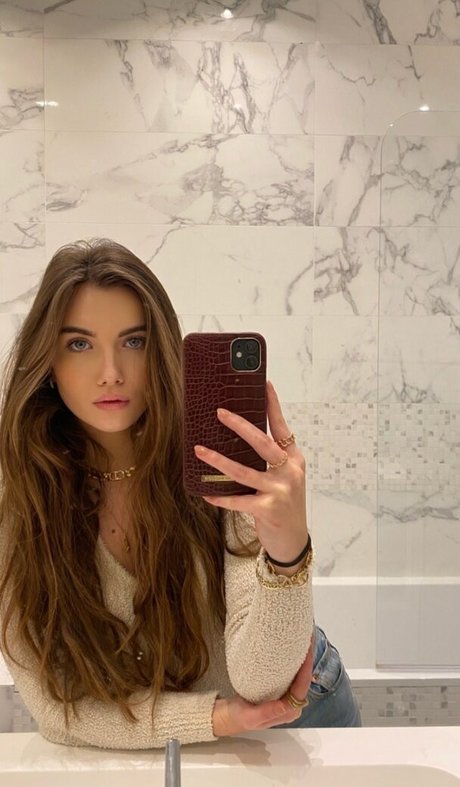 big tits handjob onlyfans hot pic