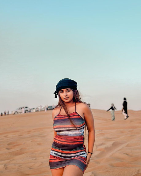 Suhana Khan high quality model img