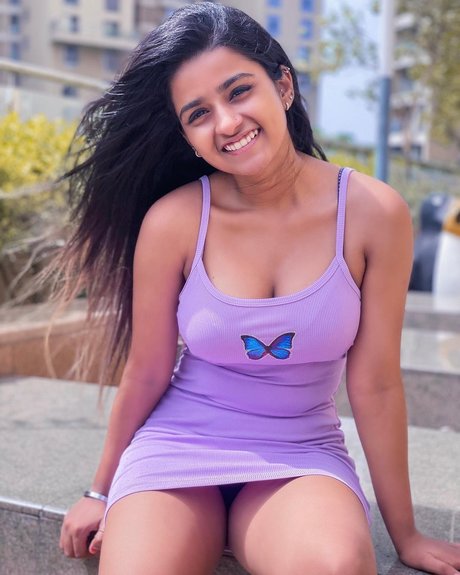 Suhana Khan model beautiful gallery