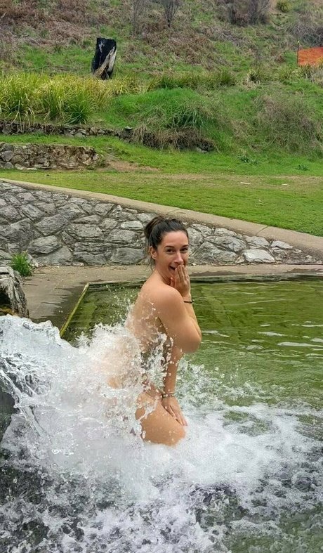 nakedaussienomad perfect model pic