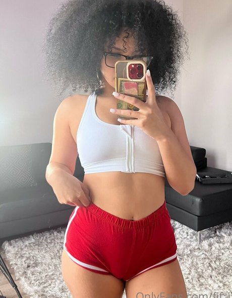 18 year old onlyfans beautiful nude images