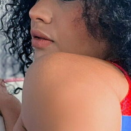 fif i hot actress img