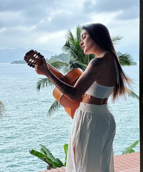 Gabi Melim hd star pictures