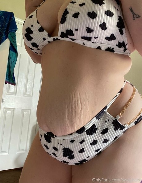 swaybaee sexy model img