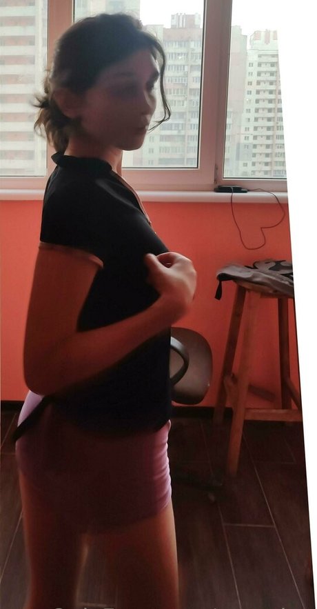 roxquinn star top archive