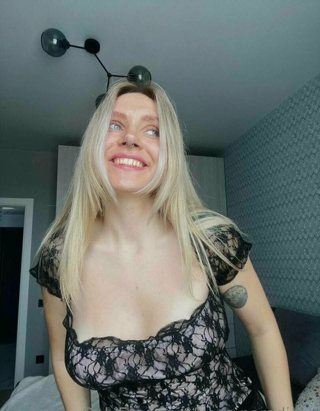 your paradisse pretty model gallery