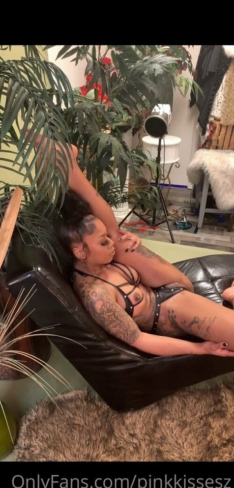 pinkkissesz star sex pic