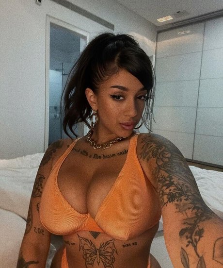 May Bakshi adult star img