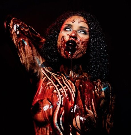 Amber Amante exclusive model pic