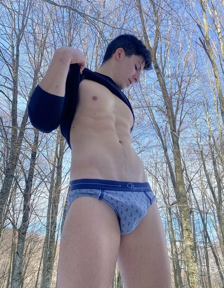 mom onlyfans pornographic image