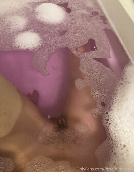 pixieprincess89 naked pornstar photo