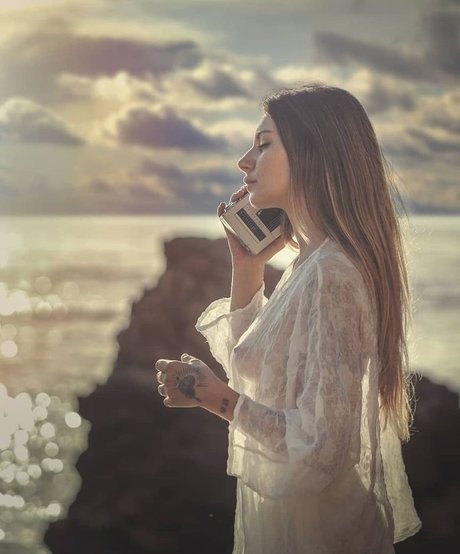 Tal Ronen erotic star photo