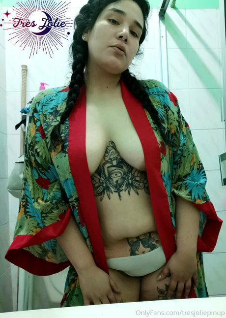 tresjoliepinup model best gallery