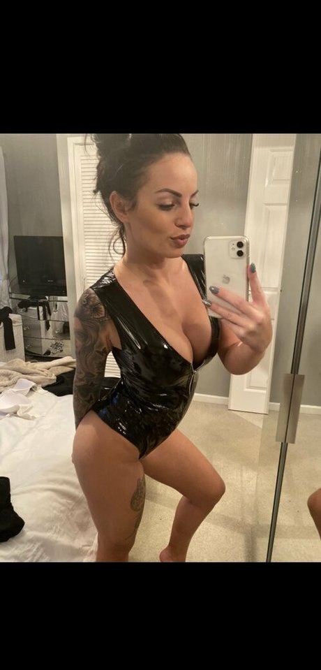 Sophia Leighxx model adult photos