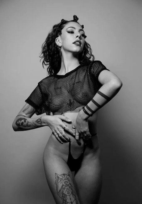 Lupe Cozzolino star pretty pic