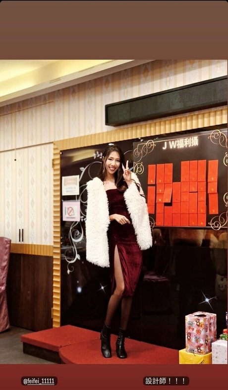 blonde shemale onlyfans beautiful xxx gallery