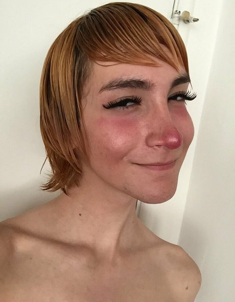 Cassie Brooks pornstar naked image